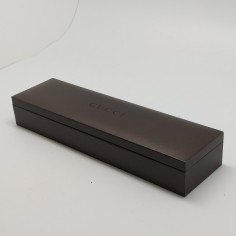 Cofanetto marrone per orologio Gucci 26x7x4 cm. Ottimo