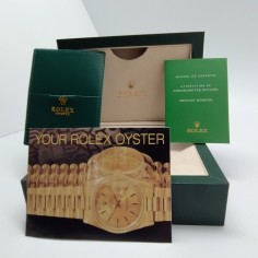 Cofanetto per orologio Rolex 18x13x8 cm con documenti. Macchie