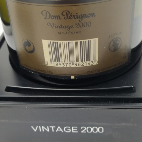 Bottiglia Champagne Dom Perignon Vintage 2000 in cofanetto con documento. Buono
