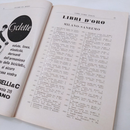 Lotto di 3 libri di ciclismo Negri, Chierici 1957/61/68. Ingiallimenti