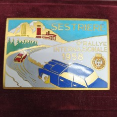 Placca 9° Rally internazionale Sestriere 1958 con cofanetto. Sbucciature 2