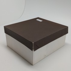 Cofanetto in legno Hamilton per orologi, documenti, garanzia. Buono 2