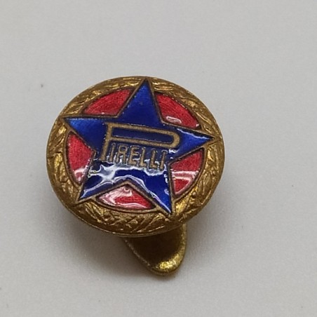 Pin da giacca distintivo Pirelli smaltato diametro 1,5 cm. Buono