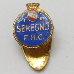Pin da giacca distintivo Seregno calcio smaltato, diam 1 cm. Buono