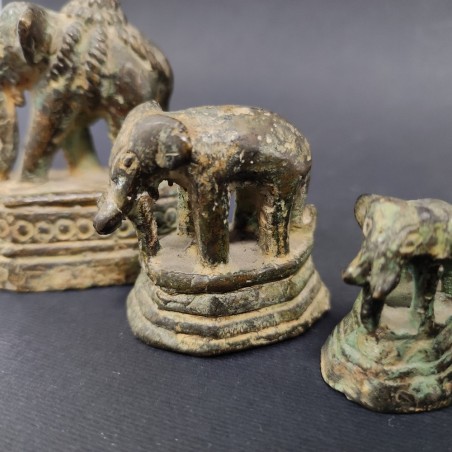 Set di 6 elefantini birmani metà 800 in bronzo uso peso per oppio