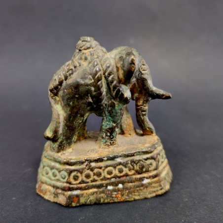 Set di 6 elefantini birmani metà 800 in bronzo uso peso per oppio