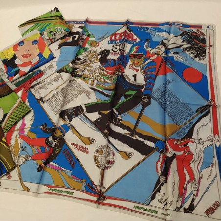 Lotto di 6 foulard in seta di eventi sportivi periodo anni 70 Ottimo