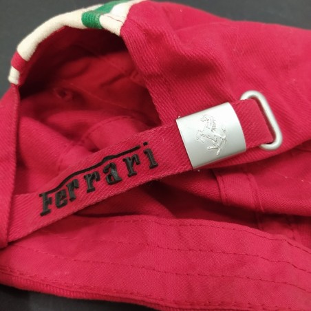 Cappellino Ferrari con autografo di Barrichello taglia unica. Aloni