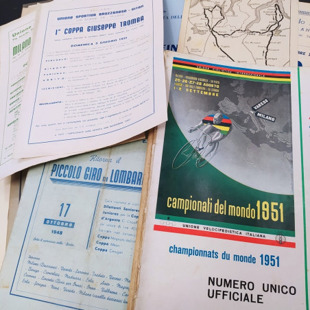 Lotto di 46 programmi di gare ciclistiche anni dal 1938 agli anni '80. Buono