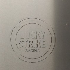 Valigetta metallica celebrativa Lucky Strike racing  Monza 1999. Buono 2