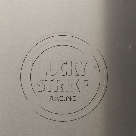Valigetta metallica celebrativa Lucky Strike racing  Monza 1999. Buono