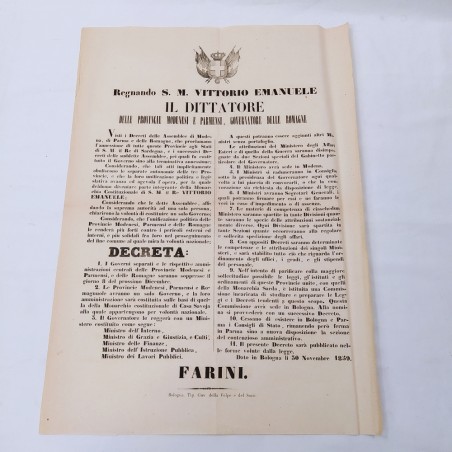 Lotto di 3 decreti di Vittorio Emanuele 1859/50. Pieghe e ingiallimento leggero