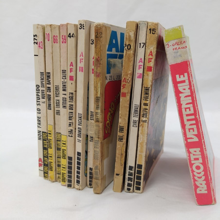 Lotto di 13 numeri di Alan Ford anni '70-'80-'90. Segni del tempo