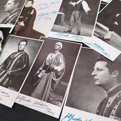 Lotto di 12 cartoline autografe del tenore Kraus 1972. Buono 2