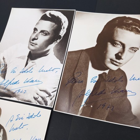 Lotto di 12 cartoline autografe del tenore Kraus 1972. Buono