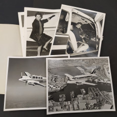 Lotto di 68 foto e cartoline aerei vari anni '60. Buono 2