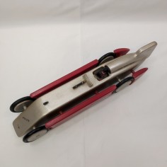 Modellino auto sportiva in legno Golden Arrow Irving Napier Special GP2011 2