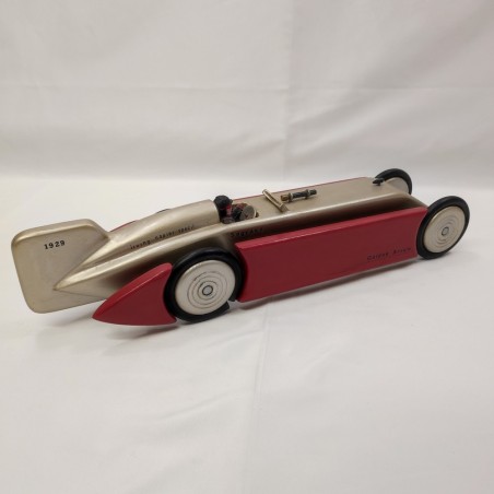 Modellino auto sportiva in legno Golden Arrow Irving Napier Special GP2011