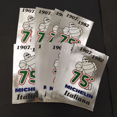 Lotto di 30 decalcomanie Michelin Italiana 1907-1982. Buono