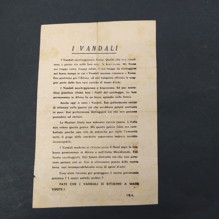 Opuscolo Salvate il vostro eritaggio, ritirata nazisti 1944. Strappo