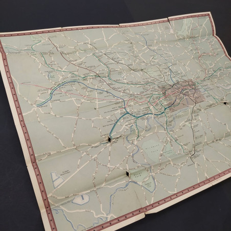 Mappa tascabile dei trasporti Railway e mappa di Londra 1938. Segni del tempo