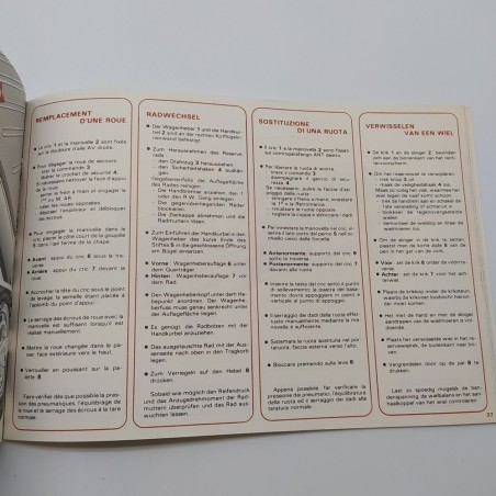 Libretto uso manutenzione Peugeot 504L et commerciale, multilingue. Buono