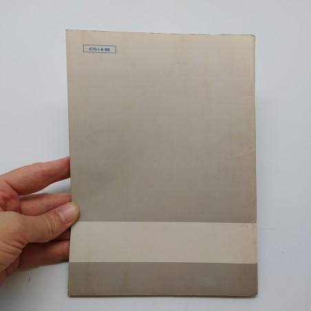 Libretto uso manutenzione Citroen AX 1988. Ingiallimenti e polvere.