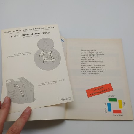Libretto uso manutenzione Citroen AX 1988. Ingiallimenti e polvere.