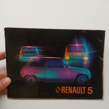 Libretto uso manutenzione Renault 5. Ingiallimenti e bordi logori.