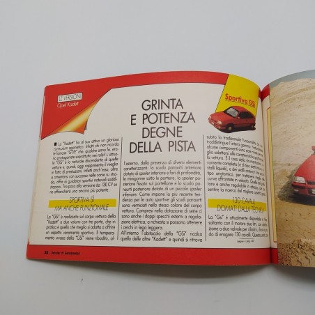 Allegato Dossier di Gente Motori, Rusconi editore su Opel Kadett 1988. Macchie
