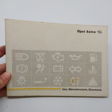 Opel libretto uso manutenzione per Astra 1995. Fortemente impolverato