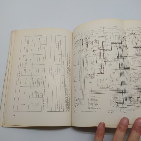 Manuale d'uso manutenzione Opel mod. Kadett Olympia 1967. Condizioni mediocri