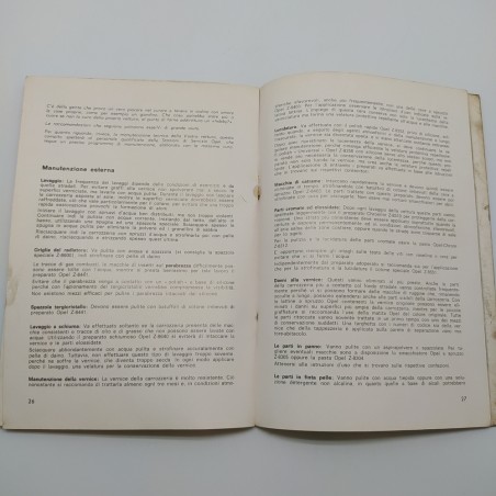 Opel, manuale d'uso e manutenzione dei modelli Kadett motore da 1100cc. Mediocre
