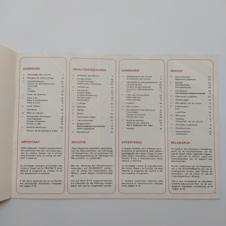 Libretto uso manutenzione Peugeot 504 L et Commerciale diesel multilingue. Buono