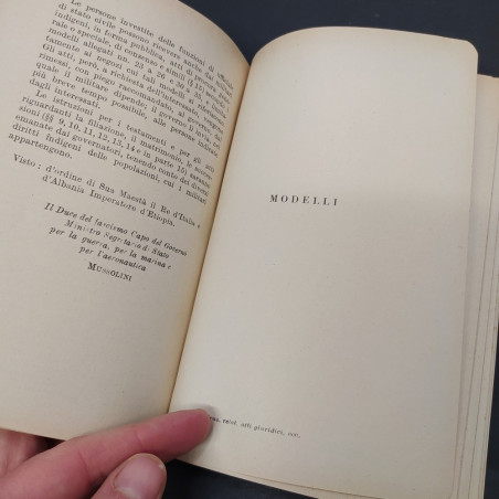 Lotto di 2 libretti istruzioni atti giuridici 1940 e regolamento 1929. buono