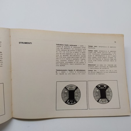 Libretto uso manutenzione Opel mod. Manta 1971. Macchie da officina in copertina