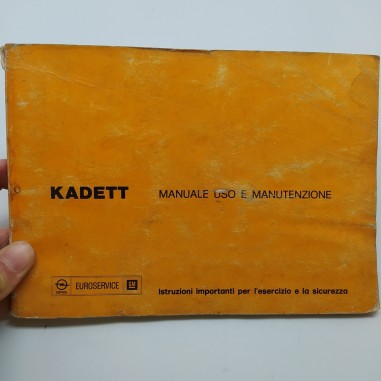 Manuale Opel per uso e manutenzione auto Kadett 1975. Mediocre