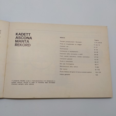 Opel Libretto uso e manutenzione 1977. Copertina sbiadita con scrostature