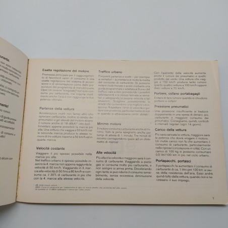 Ascona Libretto uso manutenzione Opel 1984. Macchie e polvere