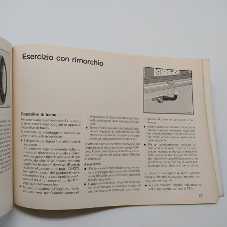 Rekord Libretto uso manutenzione Opel 1985. Macchie vistose