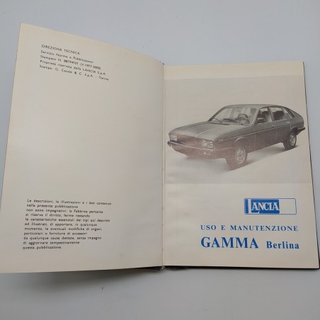 Libretto uso manutenzione Lancia gamma berlina 1977 con segnalibro. Polvere.