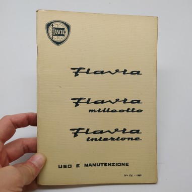 Libretto uso manutenzione Lancia Flavia 1969. Condizioni mediocri