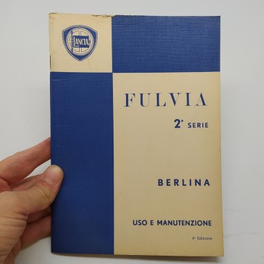 Libretto uso manutenzione Lancia 2° serie berlina, 4° edizione 1972. Macchie