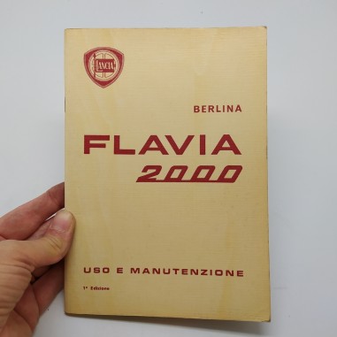 Libretto uso manutenzione Lancia vettura Flavia 2000, 1971. Impolverato