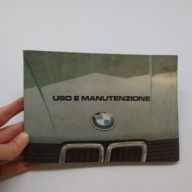 Libretto uso manutenzione BMW. Punte metalliche arrugginite. Mediocre