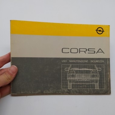 Corsa Libretto uso manutenzione sicurezza Opel 1986. Ingiallimenti