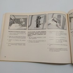 Corsa Libretto uso manutenzione sicurezza Opel 1986. Ingiallimenti 2