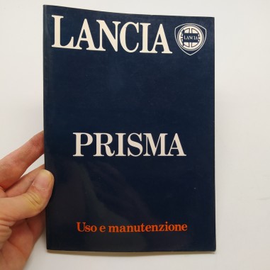 Lancia Prisma Libretto uso e manutenzione 1985. Polvere e ingiallimenti