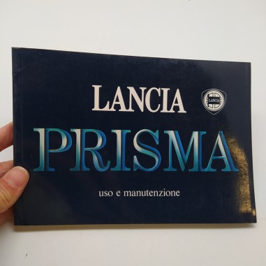 Libretto uso manutenzione Lancia Prisma 1987. Condizioni discrete