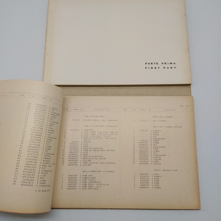 Fiat Catalogo parti di ricambio Autobus 650E. Italiano e inglese 1965
